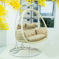 Fauteuils suspendus de jardin en rotin pour patio, meubles de jardin, chaise suspendue double en osier avec support