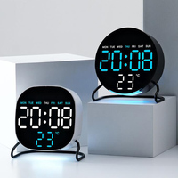 Jam Digital LED yang Dipasang di Dinding dengan Alarm Lampu Malam Berubah Warna Jam Listrik Bertenaga USB untuk Kamar Tidur & Ruang Tamu Hadiah