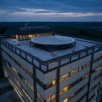Guide d'installation et plan de montage pour structure en acier de bâtiment de projet sanitaire à assemblage rapide par boulons