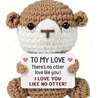Peluche Otter au crochet tricotée à la main, adorable et positive, avec la citation « I Love You », idéale pour les cadeaux et la décoration