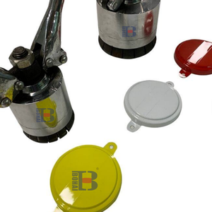 Machine de scellage et de capsulage de haute qualité pour couvercles de seaux, fûts et barils d'huile - Product Image 4