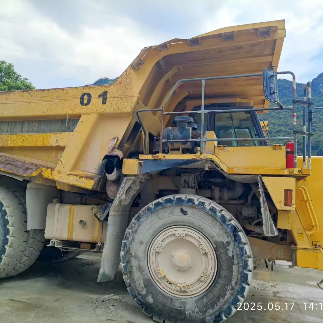 未使用 コマツ 非売品 GD675-6 HD325-8 HM400-5 Komatsu Dump Truck HD325 - High Efficiency & Durability