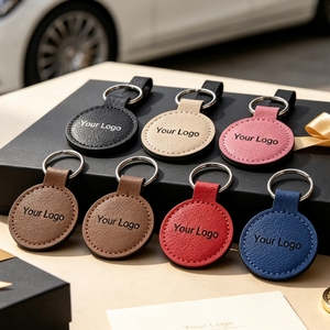 Llaveros con Logotipo Personalizado, Cuero Sintético Grabado con Láser, Venta al por Mayor, Regalo Empresarial, Souvenir, Fabricante OEM - Product Image 2