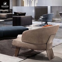Chaise en métal style italien très simple, en cuir, modèle d'hôtel moderne, design personnalisé, fauteuil de salon simple en forme spéciale