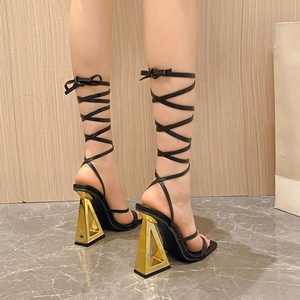 Sandales à talons hauts pour femmes, à découpe triangulaire, à lacets cheville, à brides croisées, talons dorés, chaussures de soirée - Product Image 5