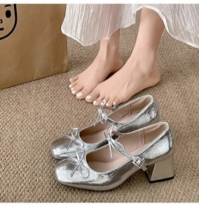 Zapatos Mary Jane de Tacón Grueso Estilo Ballet, Elegantes, con Lazo de Satén Rosa Plateado, que Aumentan la Altura 5CM, para Mujer, Venta al Por Mayor de Fábrica - Product Image 2