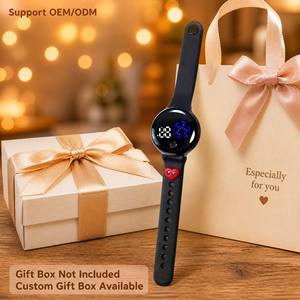 Orologio Digitale per Bambini con Logo Personalizzato, Display LED, Cinturino con Charm 3D a Cartone Animato, Regalo Educativo - Product Image 6
