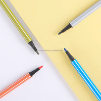 Vente en gros de marqueurs aquarelle personnalisés 12/18/24/36 couleurs, ours de dessin animé, stylo aquarelle pour enfants, ensemble de stylos aquarelle de sécurité pour enfants