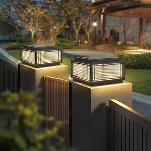 Aluminium Vierkante Paal Kolom Glazen Lichaam Buiten Led Tuinlamp 80 E27 Stijl Voor Gazon Dek Binnenplaats Lampdicht Voor Binnenplaatsen - Product Image 1