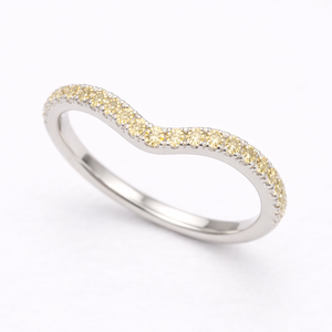 Anillo de platino con diamantes de alta gama para mujer, accesorio de joyería fina con diseño atemporal para bodas, fiestas y aniversarios - Product Image 3