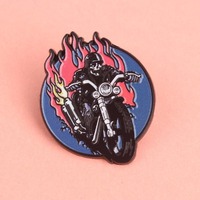 Broches de solapa de esqueleto de terror, estilo punk, con calavera gótica de tarot y esmalte.