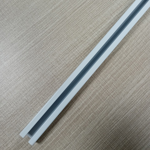 Embout de rail de rideau en plastique pour rail de rideau en aluminium - Product Image 3