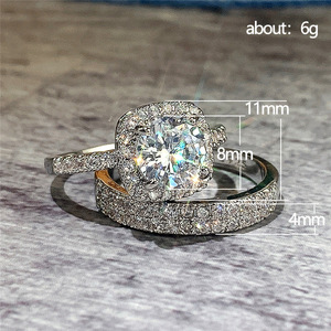 Set di Anelli per Coppie con Zirconi Incastonati, Gioielli Scintillanti per Matrimonio e Moda Femminile - Product Image 4