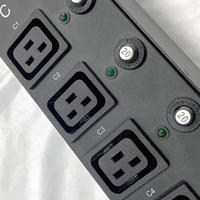 Rack de prises triphasé WYE 125A 415V/240V 18 voies IEC320 C19 avec protection contre les surcharges