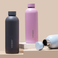 Yeway revêtement en caoutchouc bouteille d'eau bouteille d'eau en acier inoxydable sous vide 500ml gobelet personnalisé boisson bouteilles thermos avec couvercle
