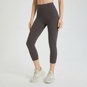 Wholesale High <b>Waist</b> Hip Lift Capri Length Yoga Leggings <b>Women</b> Buttery Soft Compression <b>Cropped</b> <b>Trousers</b> for Running Sports - Product Image 5
