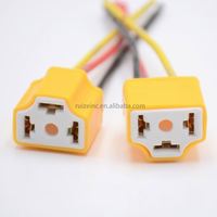 Enchufe de cerámica para faros delanteros de coche, enchufe de cerámica H4 resistente a altas temperaturas, enchufe de cerámica H4, enchufe de Faro de tres enchufes para coche