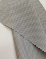 Tissu tricoté en nylon et élasthanne motif serpent ondulé 165 cm 160 g/m² respirant extensible doux fluide pour protection solaire en rouleaux pour acheteurs en gros