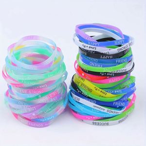 Pulsera de Silicona Luminosa de Colores Pastel para Niños, Brazalete de Goma Moldeada con Sello de Seguridad - Product Image 1