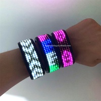 Bracelet LED Magique à Message Défilant Personnalisable OEM pour Fêtes et Événements