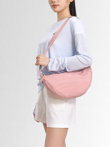 Nouveau sac à dumplings multi-couleurs de style japonais, simplicité urbaine, sac à bandoulière en nylon léger et polyvalent pour femmes, sac à main moyen - Product Image 1