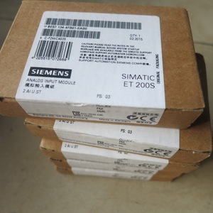 Module d'entrée analogique Siemens Simatic ET 200s 2 AI U ST fabriqué en Allemagne - Product Image 1
