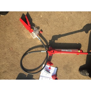 Gato hidráulico separable de 10 toneladas para reparación de chapa metálica con accesorios - Product Image 3