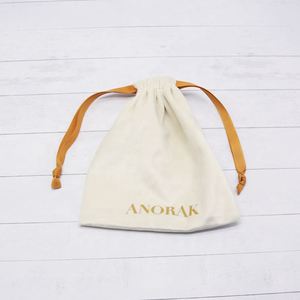 Luxury Velvet <b>Pouch</b> with logo <b>Drawstring</b> Jewellery <b>Pouch</b> Bag Low Moq Custom Beige Velvet Wedding Souvenir Bags - Product Image 5