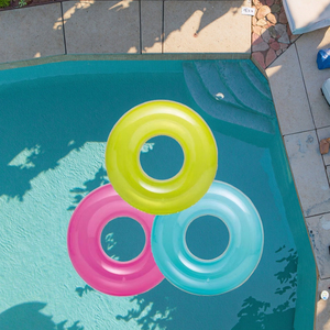 Venta al por mayor logotipo personalizado impreso inflable piscina flotador tubo portátil PVC inflable anillo de natación para la diversión de la piscina familiar - Product Image 1