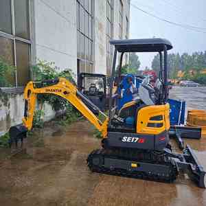 Nouvelle mini-pelleuse SE17SR 1.7T alimentée par un moteur D902, excavatrice compacte à faible consommation de carburant - Product Image 6