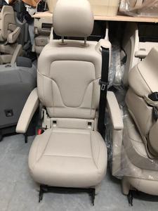 Vente en gros de sièges en cuir beige avec ceinture noire Manuel d'origine pour <span class=keywords><strong>Mercedes</strong></span> Benz V260/V Class <span class=keywords><strong>Sprinter</strong></span> <span class=keywords><strong>Van</strong></span> - Product Image 2