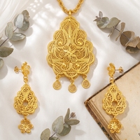 JH Promotion Exceptionnelle : Parure de Bijoux Vintage Plaqué Or 18K avec Pendentif Creux et Boucles d'Oreilles pour Mariage/Fiançailles/Fête