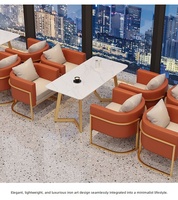 Mobilier de restaurant et de café en cuir personnalisable pour salon de thé commercial, style moderne et minimaliste, avec banquette et chaise