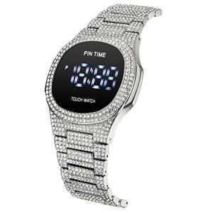 2025 reloj de lujo con piedras de diamantes ostentosas para hombre, relojes de pulsera de cuarzo con hielo chapado en oro de 18K para hombre, reloj de pulsera resistente al agua para hombre - Product Image 3