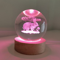 Boule de cristal de lapin gravée au laser 3D, faite à la main, avec base en bois, lumière LED, style féerique, sphère décorative, ornement de bureau à domicile, anniversaire