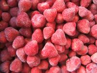 Chinese leverancier biedt bulk diepvriesaardbeien aan tegen een concurrerende prijs per ton, premium diepvriesfruit.
