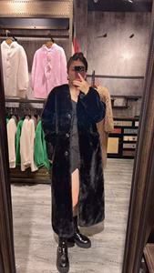 2025 femmes mode <span class=keywords><strong>fausse</strong></span> <span class=keywords><strong>fourrure</strong></span> tissu pour long manteau vestes élégant femmes <span class=keywords><strong>fausse</strong></span> <span class=keywords><strong>fourrure</strong></span> veste - Product Image 6
