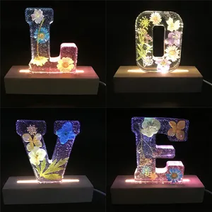Wholesale 4l resin-B968 DIY Shiny Resin 4 inch A-Z 26 Single Jumbo Stand Silicone Letter Mould 3D Alphabet Silicone Molds