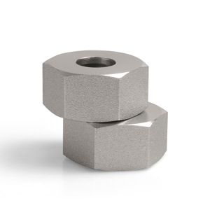Écrou hexagonal en alliage d'aluminium anodisé, sablé, résistant à la corrosion, finition mate pour usage industriel - Product Image 1