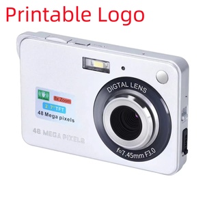 Cámara Digital Doméstica I5-156 1080p de Alta Calidad, Cuerpo Metálico Blanco y Negro, Cámara Digital Retro para Selfies - Product Image 1