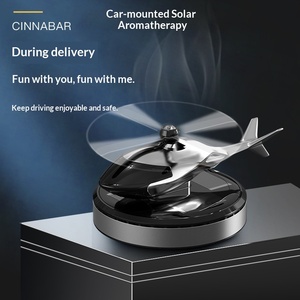 Ambientador de Coche Solar Transfronterizo de Plástico de Alta Gama para Hombre, Decoración Duradera para Consola Central y Salpicadero - Product Image 3