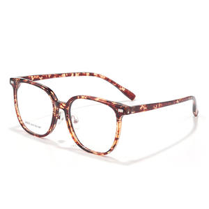 Nuevas Gafas de Sol Retro Casuales Tr90, Montura Cuadrada Completa, Cómodas, Unisex, Lentes de Resina, Danyang 28005 - Product Image 2