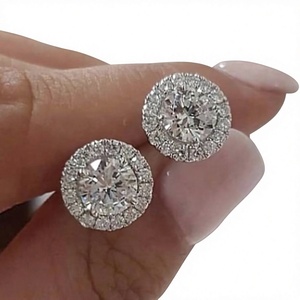 Boucles d'oreilles unisexes en diamant taille brillant, style classique, bijoux de mariage, couleur E, pierre naturelle, design halo, or massif 18 carats, cadeau, fête - Product Image 1