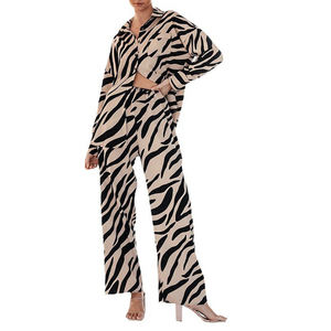 ชุดนอนผ้าขนหนูเนื้อนุ่มจากโรงงานจีน เสื้อคลุมอาบน้ำฤดูหนาว อุ่นสบาย ชุดคลุมยาวหรูหราสำหรับผู้หญิง ชุดนอน/ชุดคลุมอาบน้ำ - Product Image 4