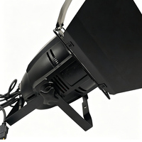 Projecteur LED COB 200W à 4 yeux avec contrôle DMX512 et volets coupe-flux pour scène