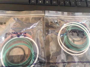 Putzmeisterコンクリートポンプアクセサリー-上部ハウジングシールキットSチューブ側使用 - Product Image 3