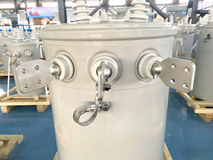 Transformador Monofásico Tipo Aceite 75KVA 7.2KV/0.12KV Precio de Fábrica Estructura de Bobina Toroidal de Ahorro Energético Estándar IEC60076 - Product Image 1