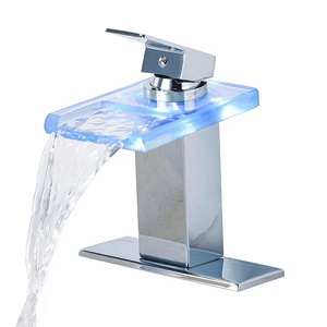 Robinet de lavabo de salle de bain moderne à cascade avec noyau en céramique sans contact, lumières LED sensibles à la température, montage sur comptoir - Product Image 1