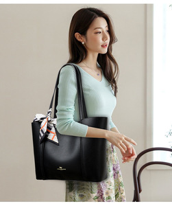 Bolsos cruzados de diseño de moda, bolsos de hombro de cuero PU de alta calidad, bolsos de mano casuales de lujo para mujer - Product Image 6