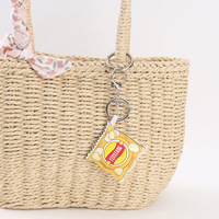 Nouveau Porte-clés en cuir créatif en forme de croustille de pomme de terre, décoration suspendue pour sac, en stock, vente en gros